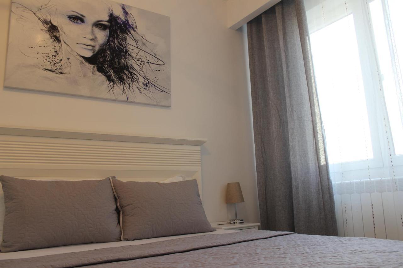 Luxury City Center Apartment - Romana Bükreş Dış mekan fotoğraf