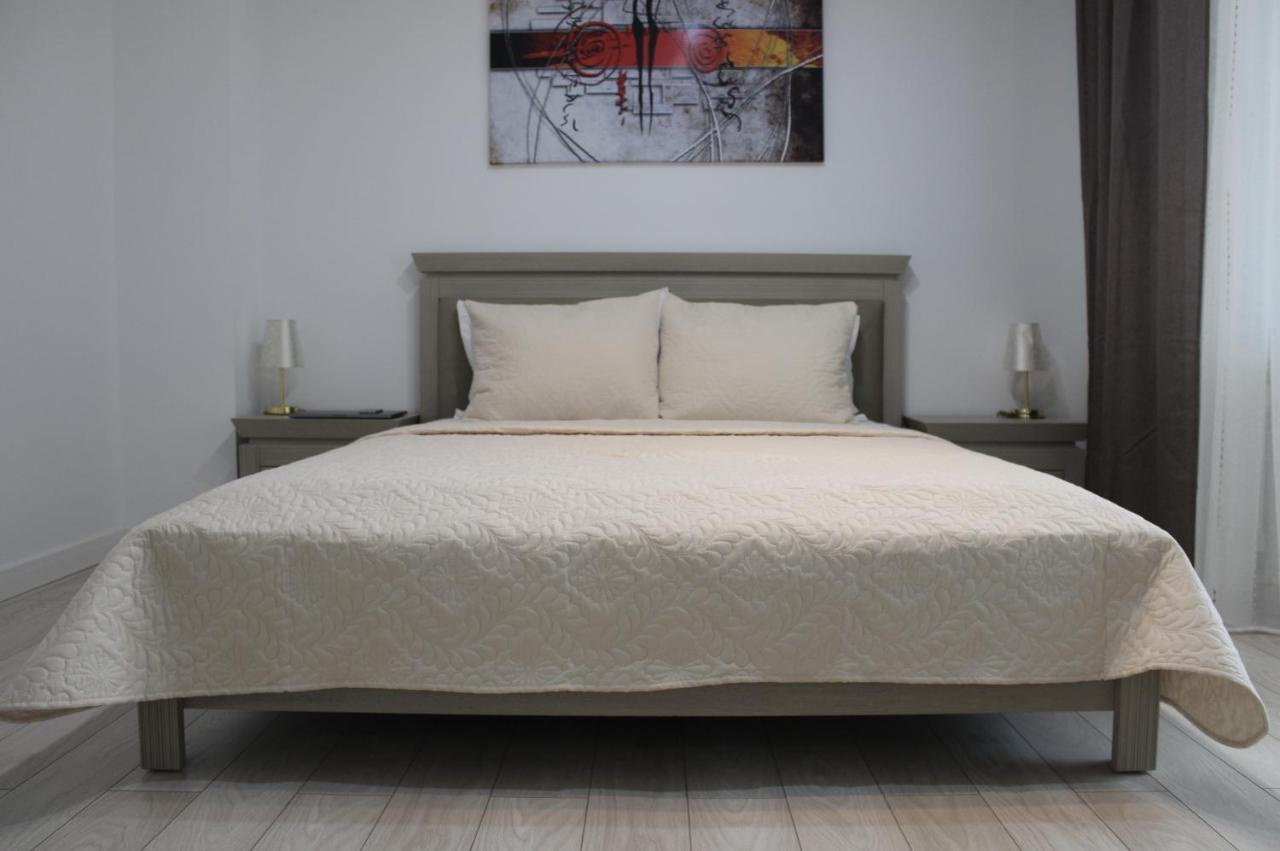 Luxury City Center Apartment - Romana Bükreş Dış mekan fotoğraf