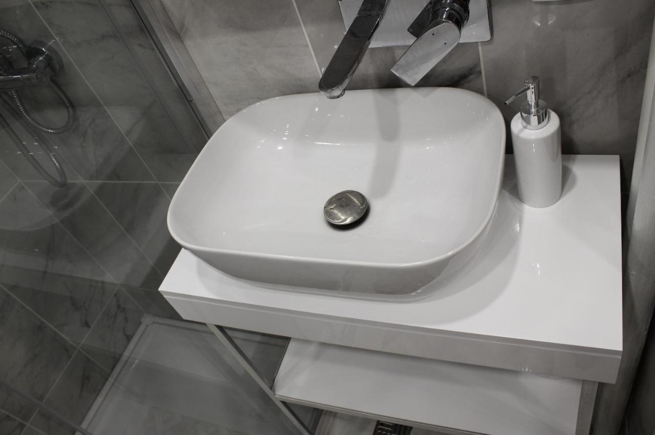 Luxury City Center Apartment - Romana Bükreş Dış mekan fotoğraf