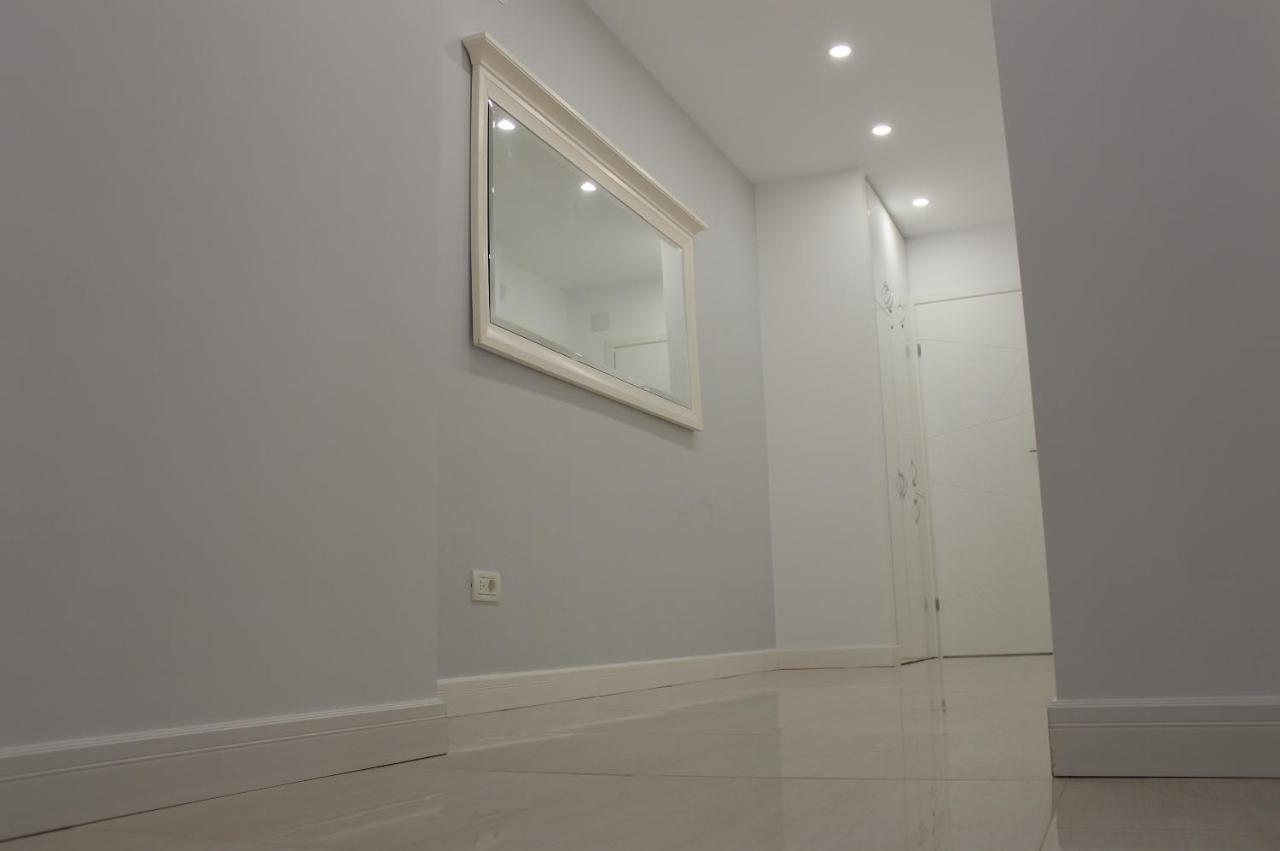 Luxury City Center Apartment - Romana Bükreş Dış mekan fotoğraf